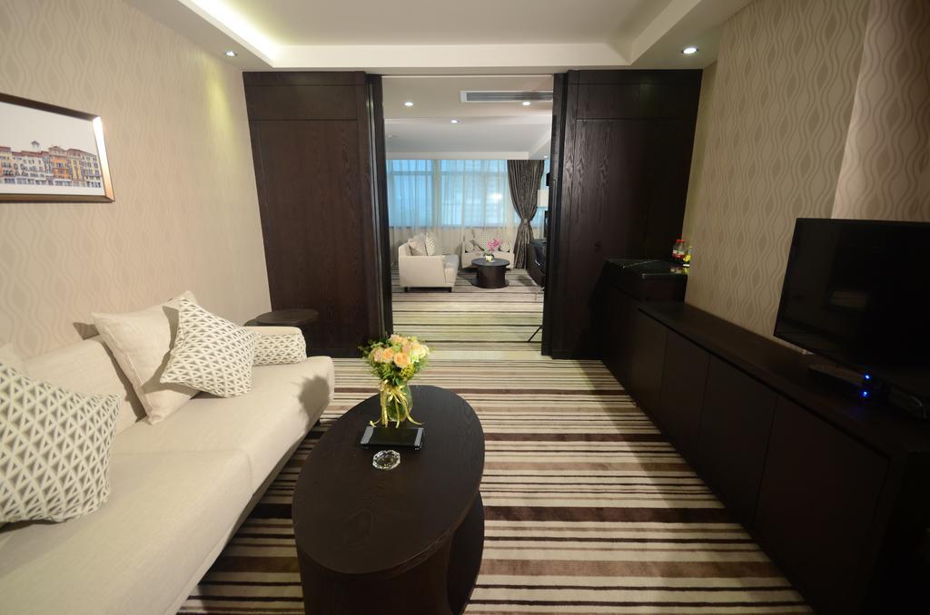 Dongguan Junyue Hotel Quarto foto